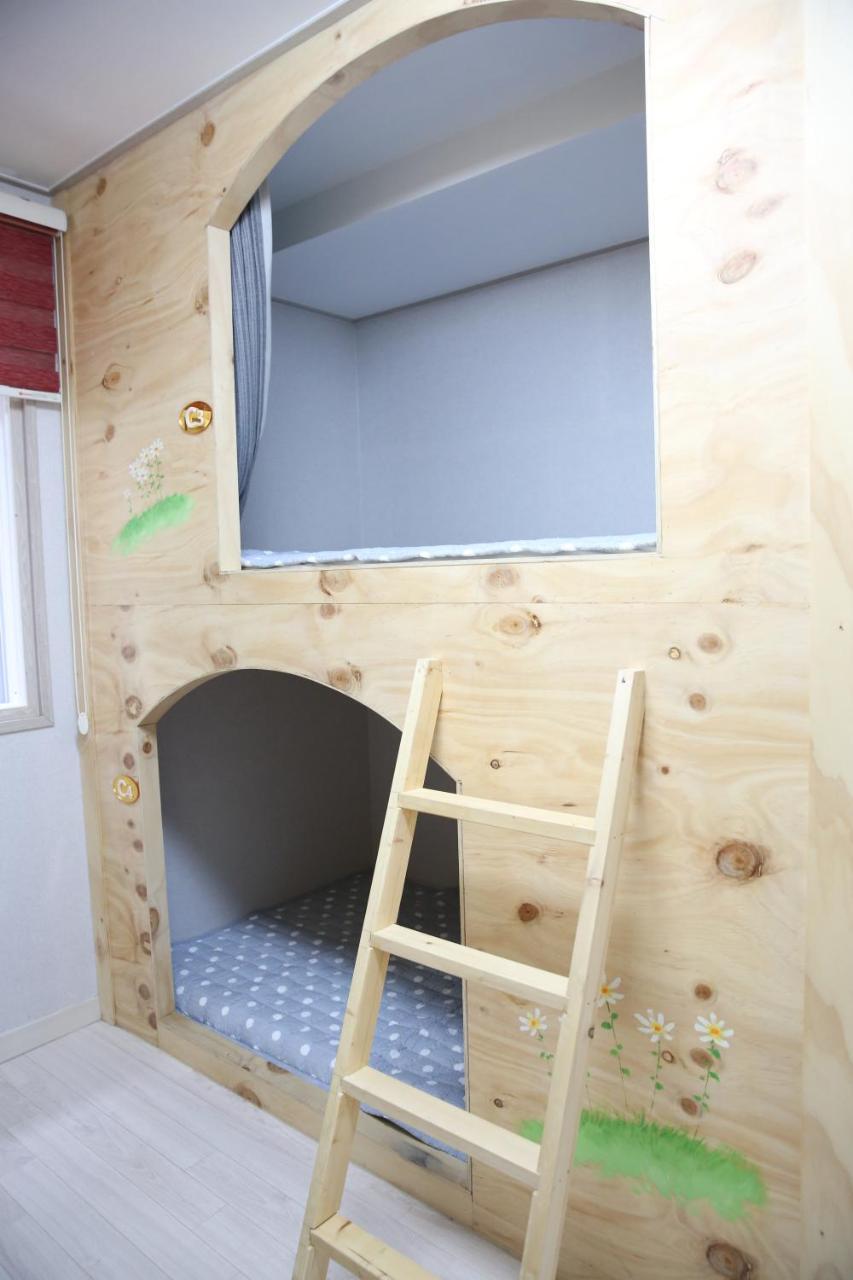 Coco Capsule Guesthouse 釜山広域市 エクステリア 写真